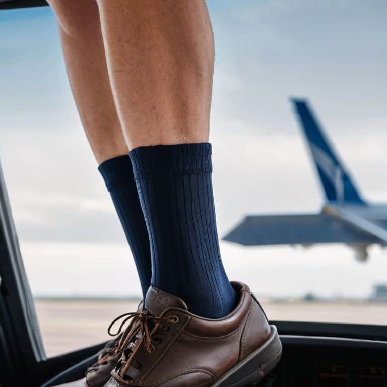 Pilot reviews compression socks